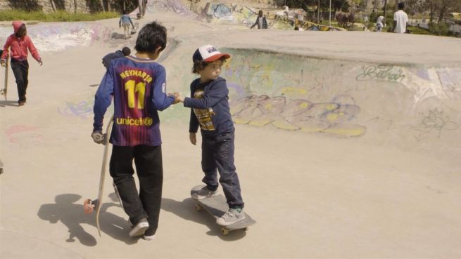go to Sport for change: Skaten verbindet Menschen