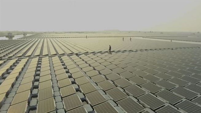 go to Schwimmende Zellen: Die weltweit größte Solar-Anlage
